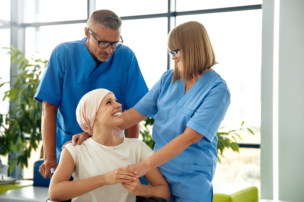 A,Warm,And,Supportive,Moment,Unfolds,Between,Dedicated,Healthcare,Professionals
